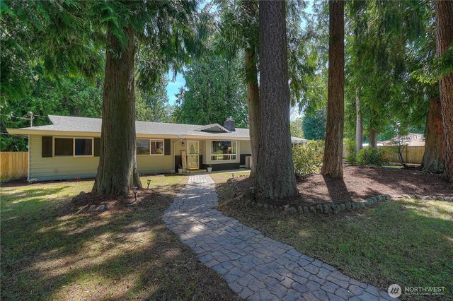 12015 59th Avenue E, Puyallup, WA 98373