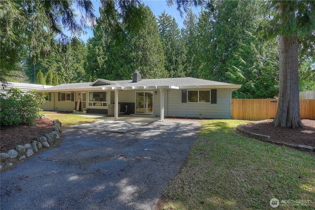 12015 59th Avenue E, Puyallup, WA 98373