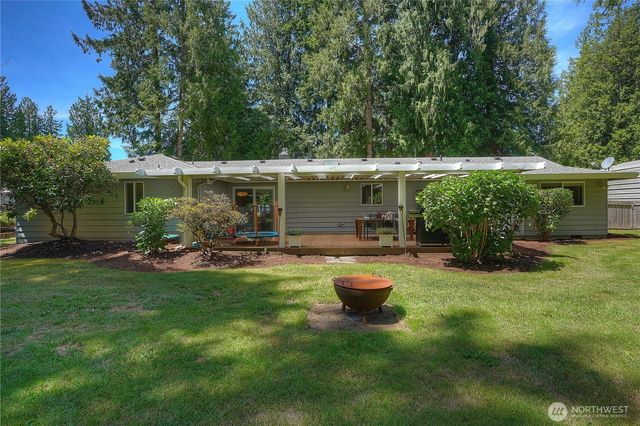12015 59th Avenue E, Puyallup, WA 98373