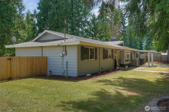 12015 59th Avenue E, Puyallup, WA 98373