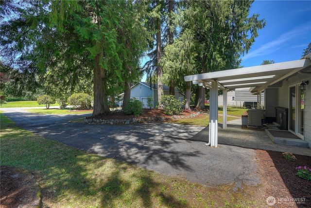 12015 59th Avenue E, Puyallup, WA 98373