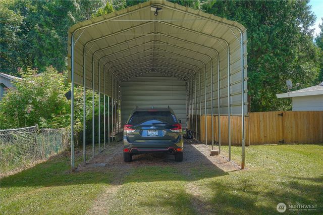 12015 59th Avenue E, Puyallup, WA 98373