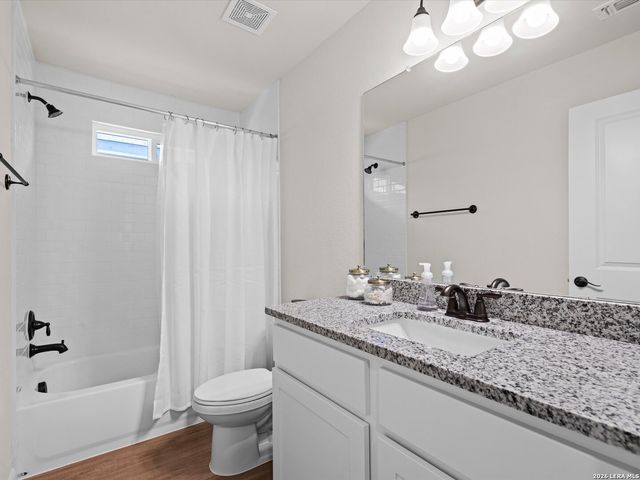 13710 Enzo Gate, San Antonio, TX 78253