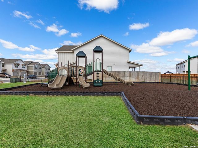 13710 Enzo Gate, San Antonio, TX 78253