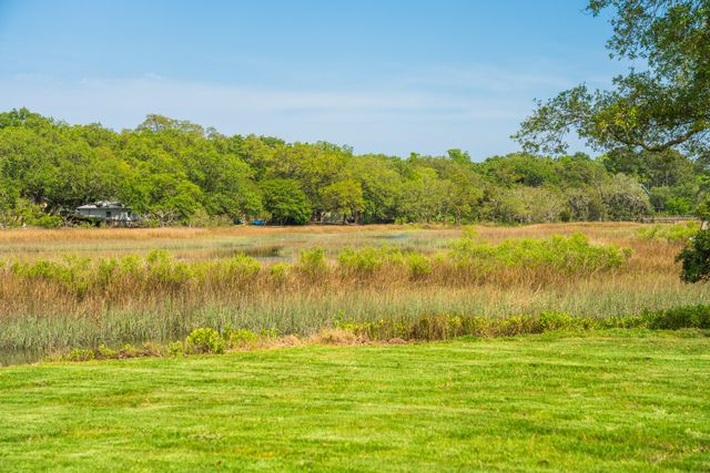 1244 Cornwallis Drive, Charleston, SC 29412