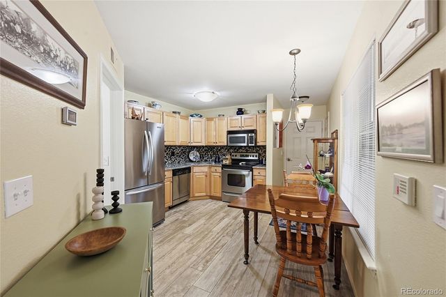 8641 E Dry Creek Road 511, Centennial, CO 80112