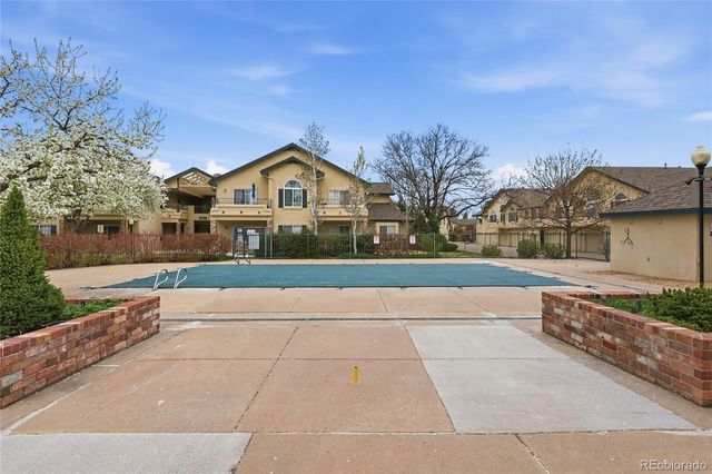 8641 E Dry Creek Road 511, Centennial, CO 80112