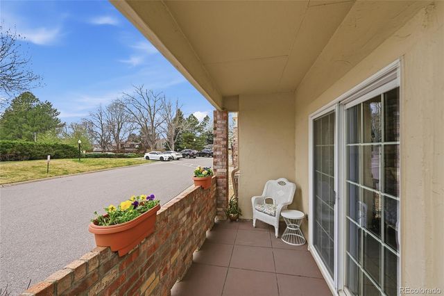 8641 E Dry Creek Road 511, Centennial, CO 80112