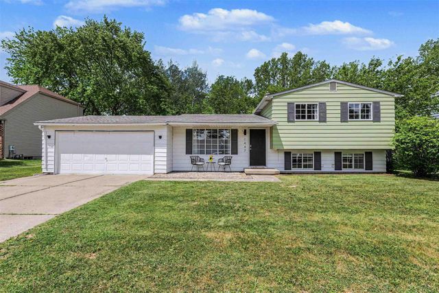 1447 Cedarwood Drive, Flushing, MI 48433