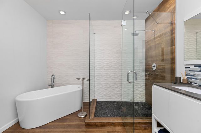 1222 NE 18th Avenue 1, Fort Lauderdale, FL 33304