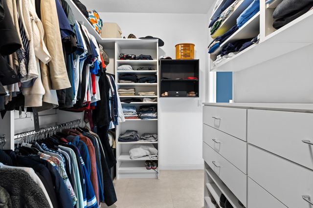 1222 NE 18th Avenue 1, Fort Lauderdale, FL 33304