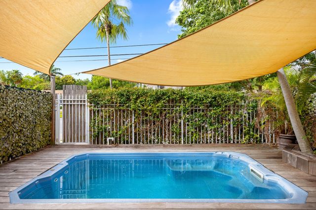 1222 NE 18th Avenue 1, Fort Lauderdale, FL 33304