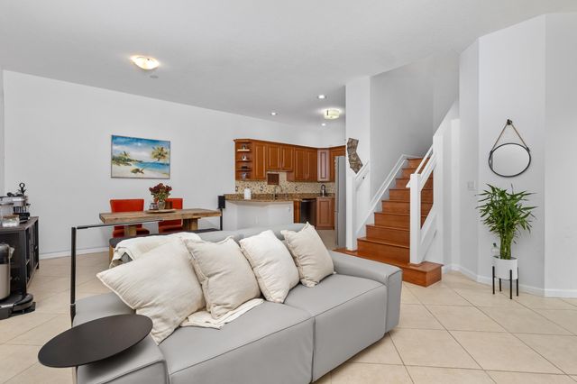 1222 NE 18th Avenue 1, Fort Lauderdale, FL 33304