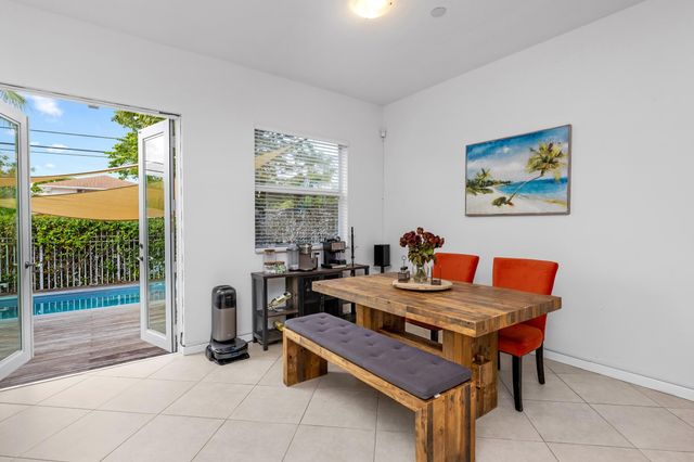 1222 NE 18th Avenue 1, Fort Lauderdale, FL 33304