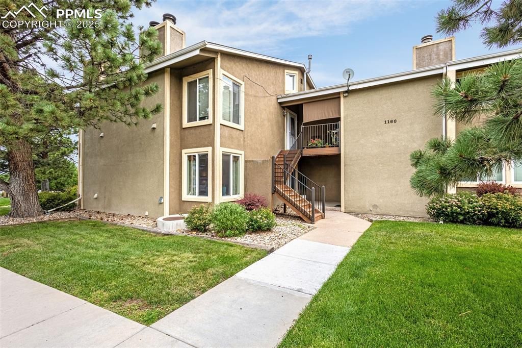 1160 Magic Lamp Way 4, Monument, CO 80132
