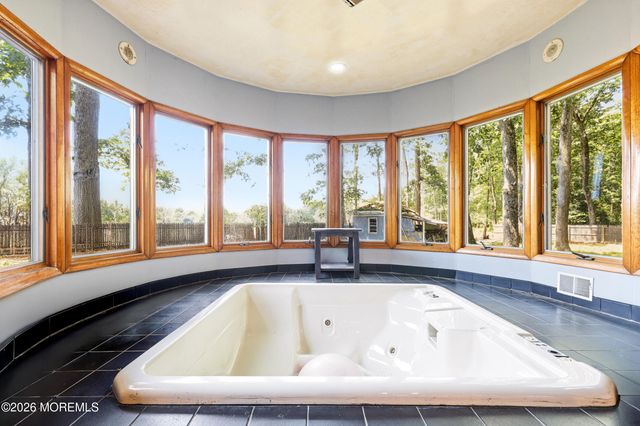 162 Denton Lane, Jackson, NJ 08527