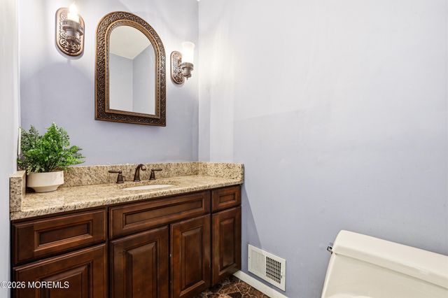162 Denton Lane, Jackson, NJ 08527