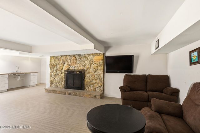 162 Denton Lane, Jackson, NJ 08527