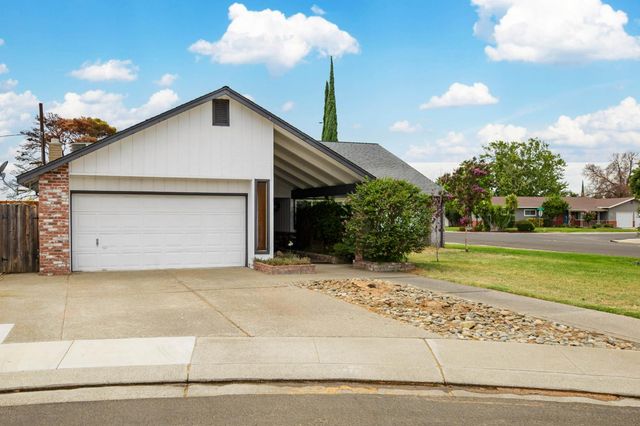 14665 Cree Ct, Manteca, CA 95336