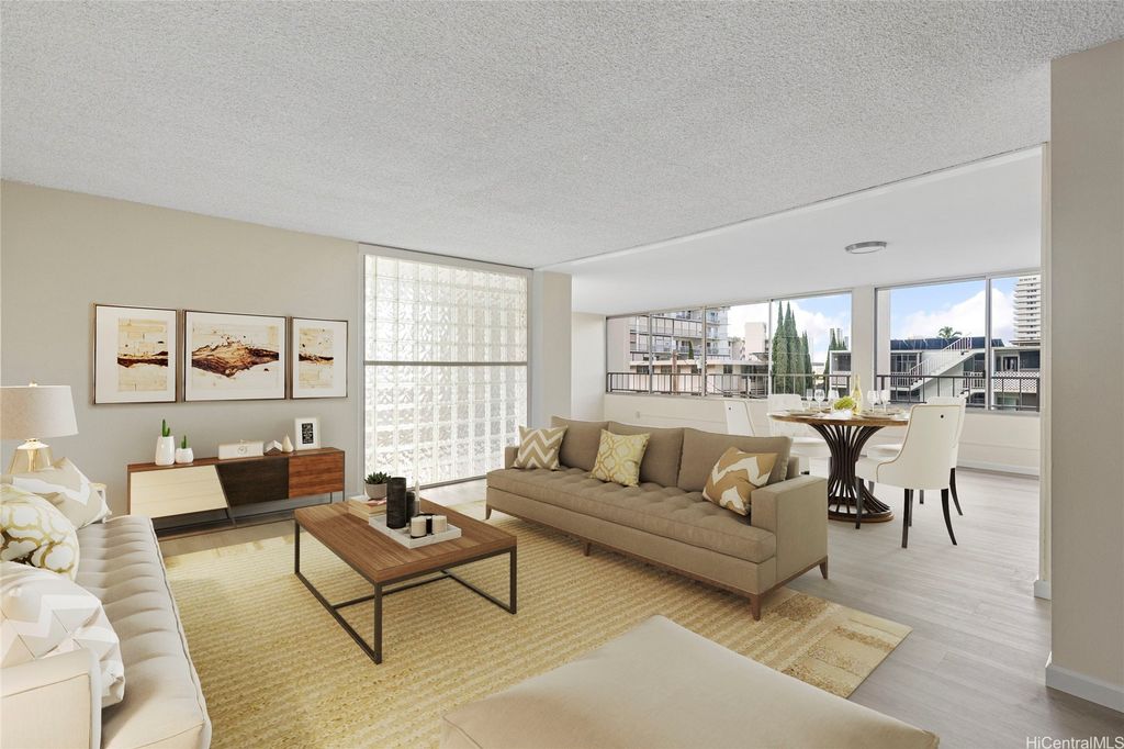 1310 Heulu Street 301, Honolulu, HI 96822