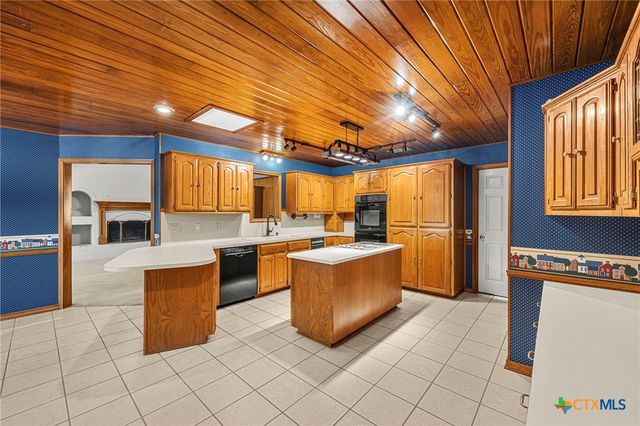 3501 Oak Villa Drive, Temple, TX 76502