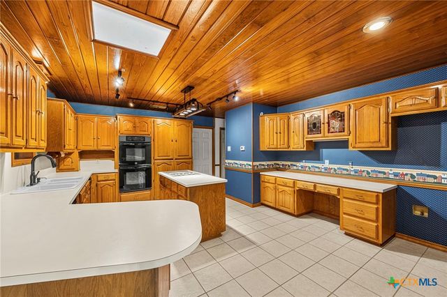 3501 Oak Villa Drive, Temple, TX 76502