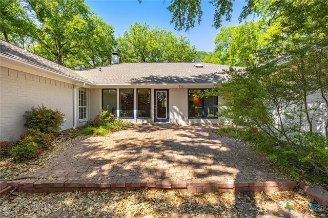 3501 Oak Villa Drive, Temple, TX 76502