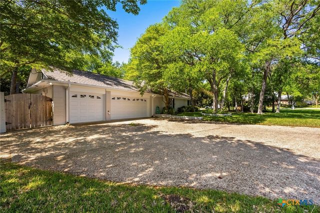 3501 Oak Villa Drive, Temple, TX 76502