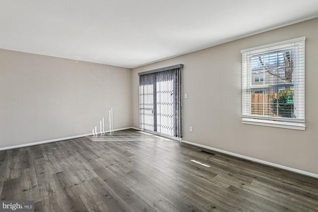 1753 CASTLEFORD SQ, Crofton, MD 21114