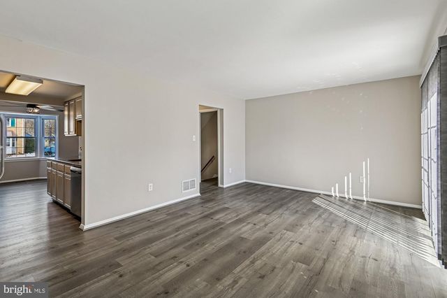 1753 CASTLEFORD SQ, Crofton, MD 21114