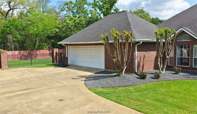 808 Timber Lane, Caldwell, TX 77836