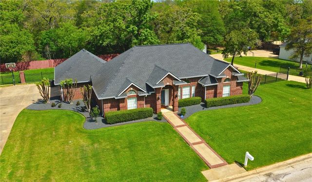808 Timber Lane, Caldwell, TX 77836