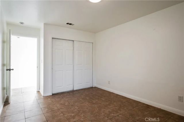 1585 E 48th Place, Los Angeles, CA 90011