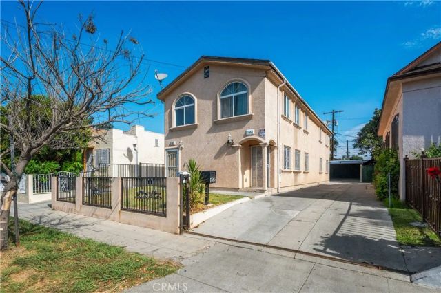1585 E 48th Place, Los Angeles, CA 90011