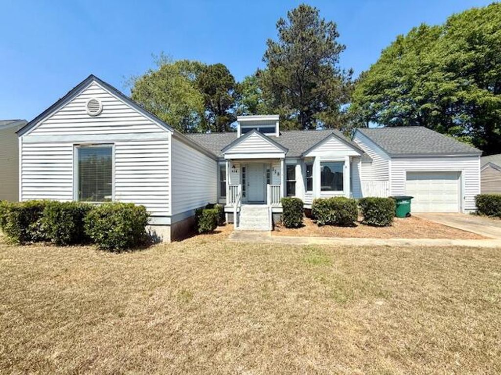 118 Robinwood Drive, Aiken, SC 29803