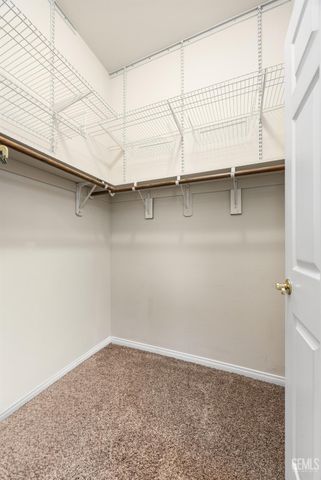 10000 Paradise Rose Street, Bakersfield, CA 93311