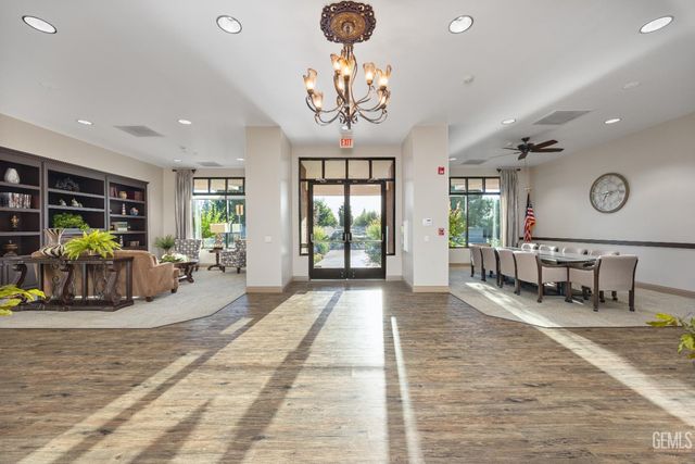 10000 Paradise Rose Street, Bakersfield, CA 93311