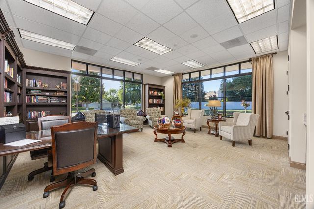 10000 Paradise Rose Street, Bakersfield, CA 93311