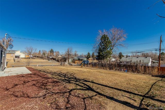 800 S Pecos Street, Denver, CO 80223