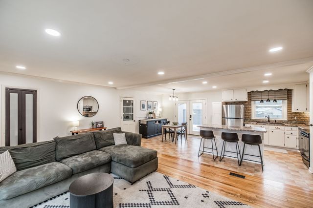 117 Maureen Dr, Hendersonville, TN 37075