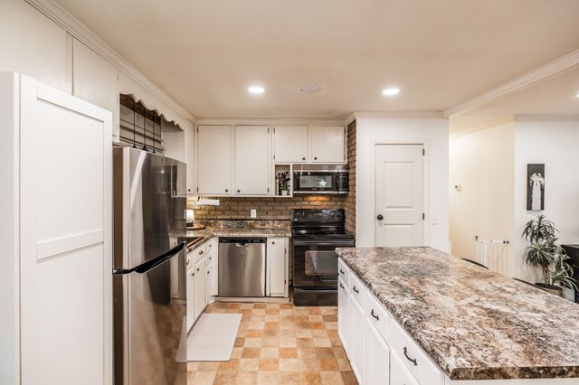 117 Maureen Dr, Hendersonville, TN 37075