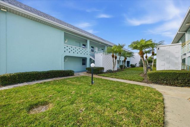 611 GULF DRIVE N C29, Bradenton Beach, FL 34217