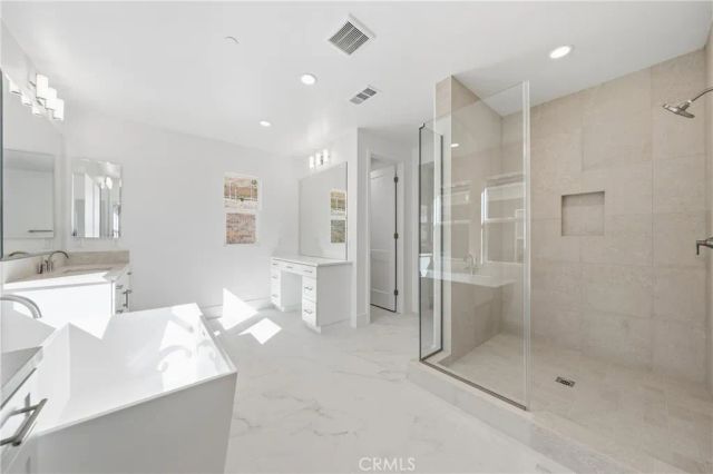 5817 Sunrise Ridge Lane, Lake Forest, CA 92679
