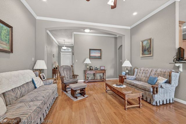 8009 Bridgewood Lane, Fort Smith, AR 72916