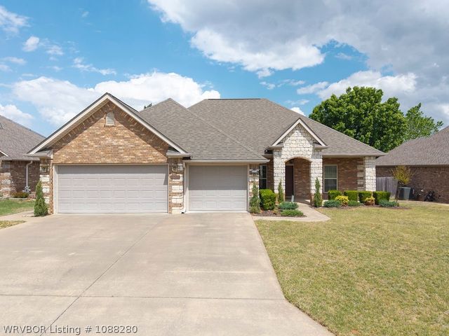 8009 Bridgewood Lane, Fort Smith, AR 72916