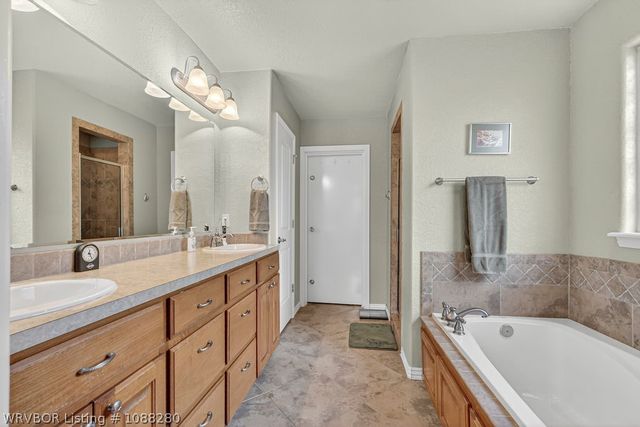 8009 Bridgewood Lane, Fort Smith, AR 72916