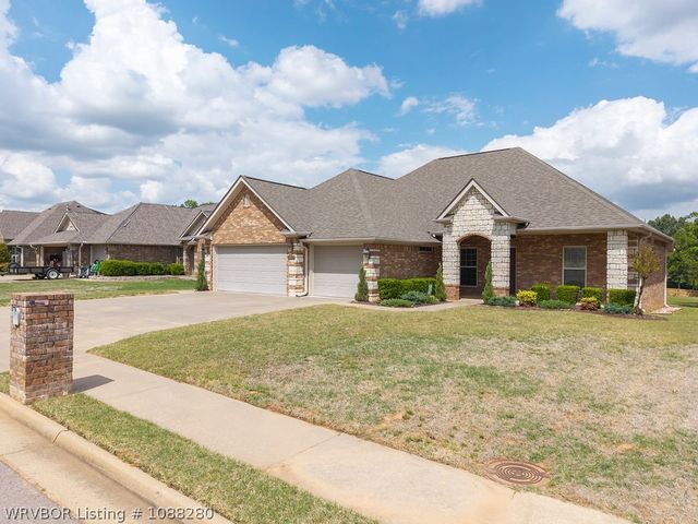 8009 Bridgewood Lane, Fort Smith, AR 72916