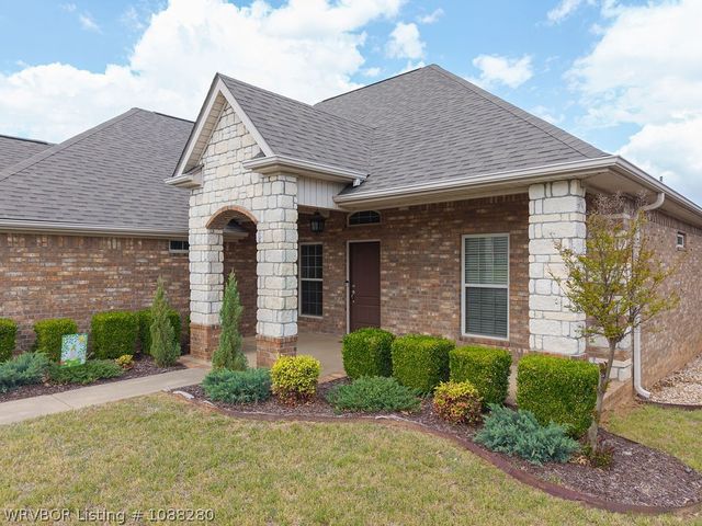 8009 Bridgewood Lane, Fort Smith, AR 72916