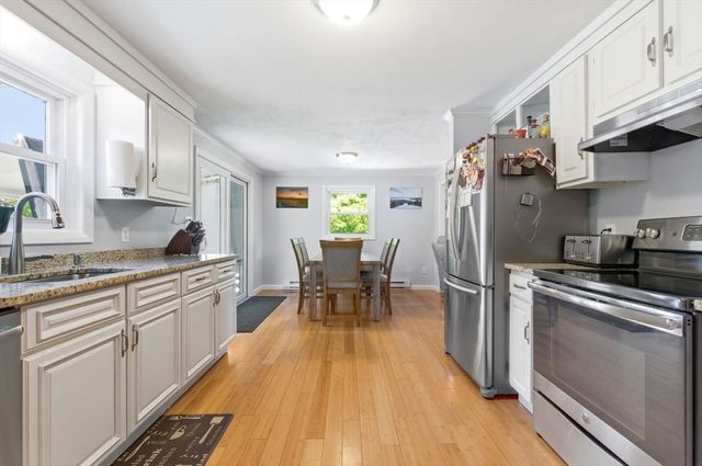 137 Holten, Danvers, MA 01923