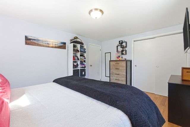 137 Holten, Danvers, MA 01923